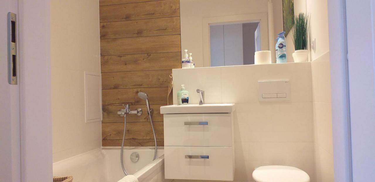 Apartament WikMar Apartment Elblag Bagian luar foto